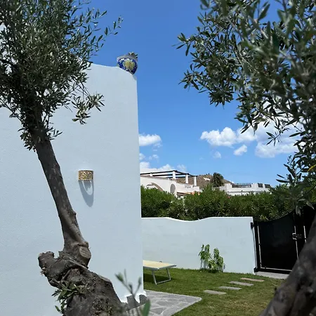 Anna Villa Vulcano (Isola)